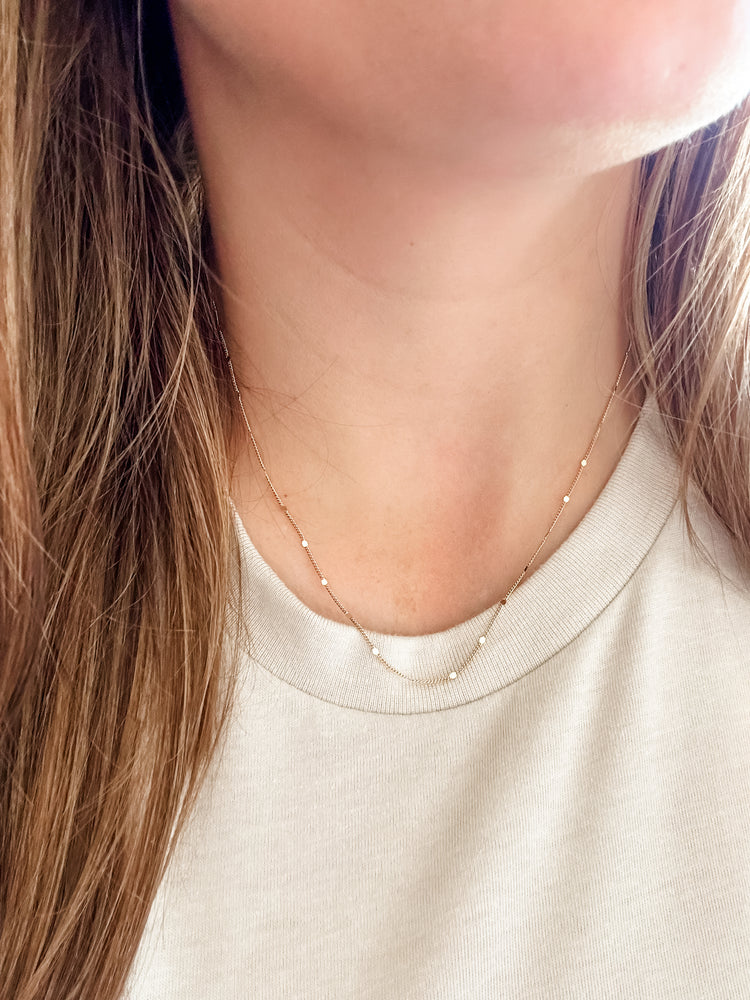 18k Gold Filled Pressed Details Chain Necklace