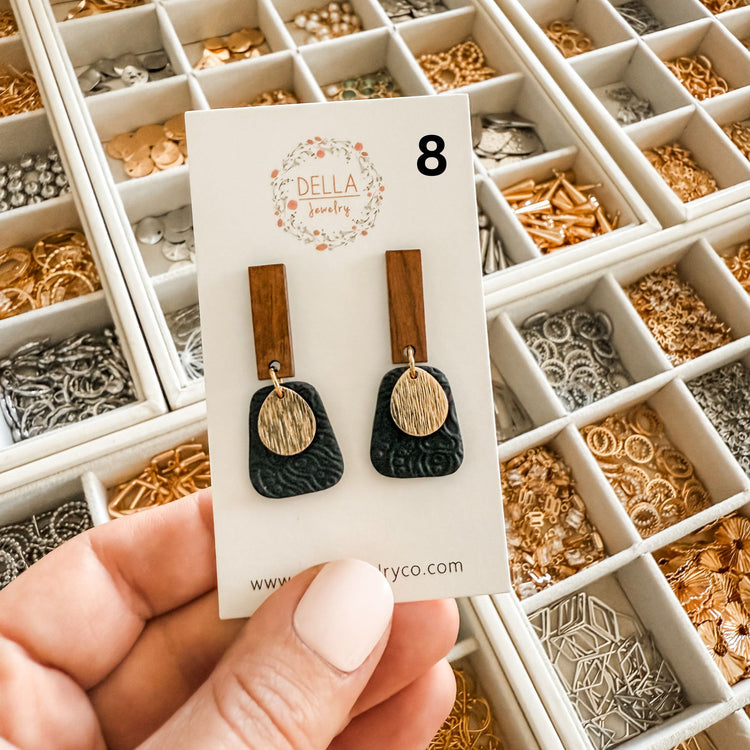 Caroline's Limited Collection