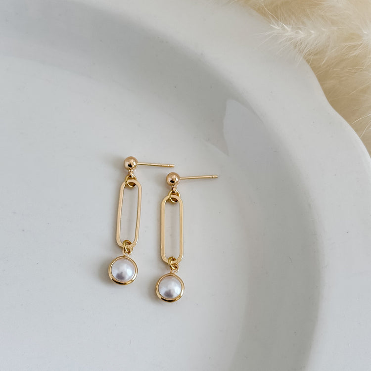Golden Link Pearl Drops
