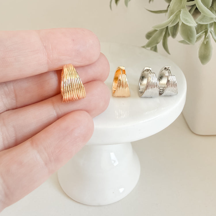 Chunky Textured Huggies