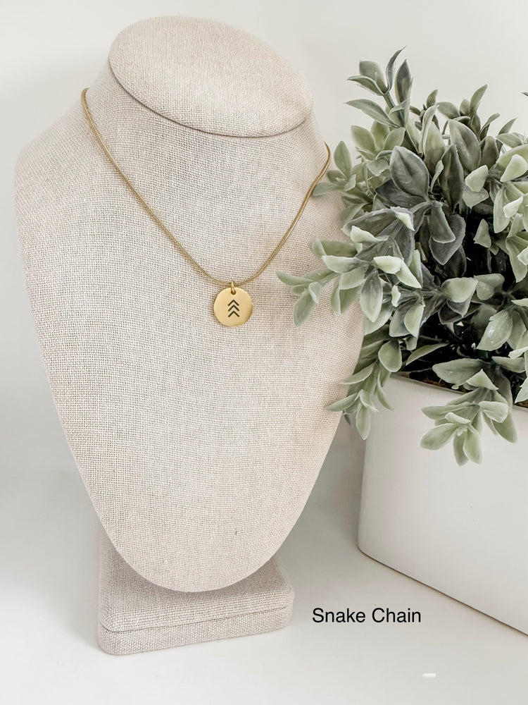 Lucky Few Arrows Necklace