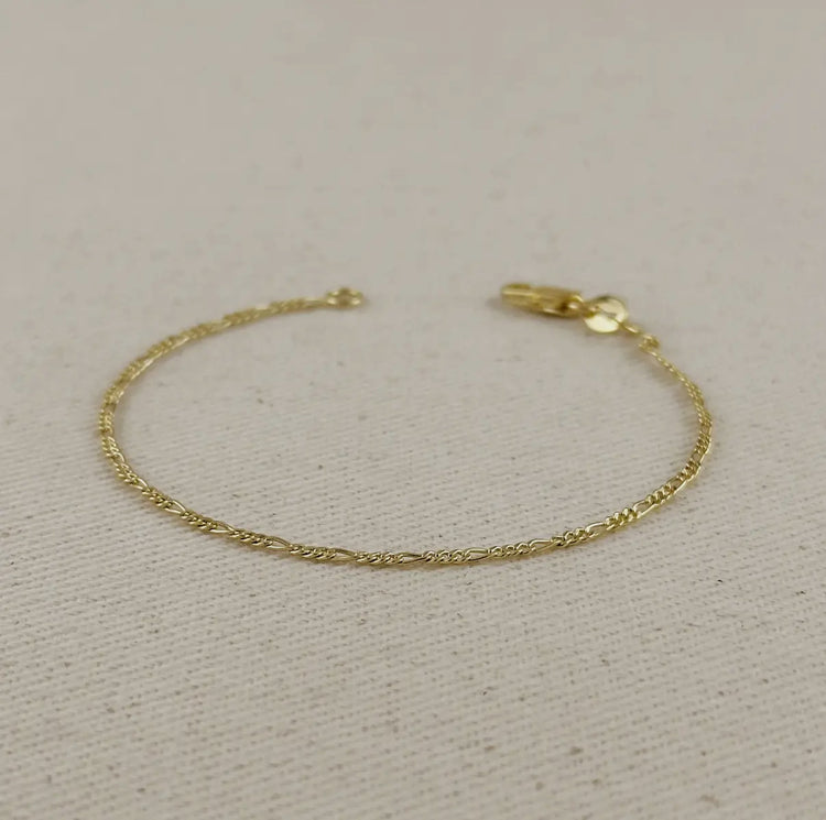 18k Gold Filled Rounded Figaro Chain Bracelet