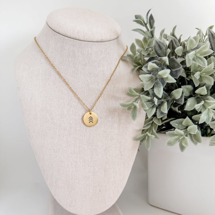 Lucky Few Arrows Necklace